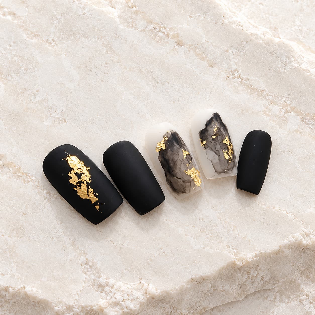 Black Gold Smoke Press-On Nails — 10-Piece Set image