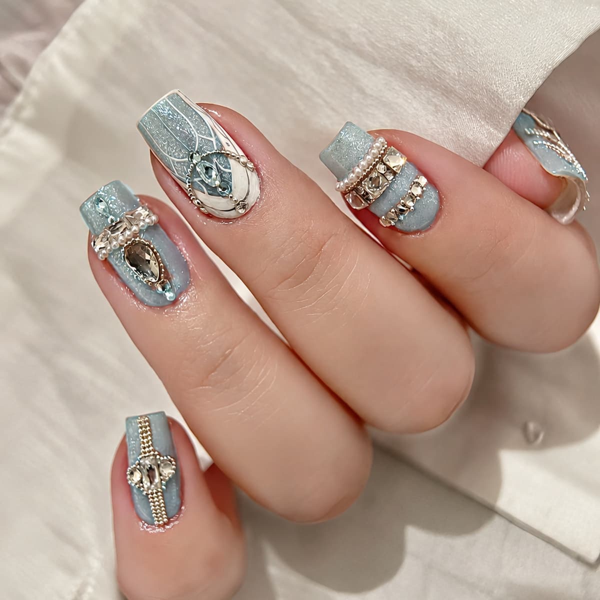 Ice Blue Silver Jewel Press-On Nails — 10-Piece Set image